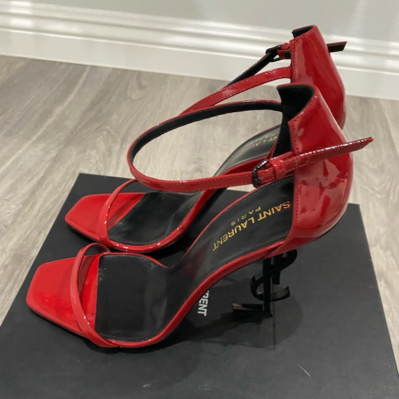 OPYUM SANDALS IN PATENT LEATHER WITH BLACK HEEL - Picture 2 of 10